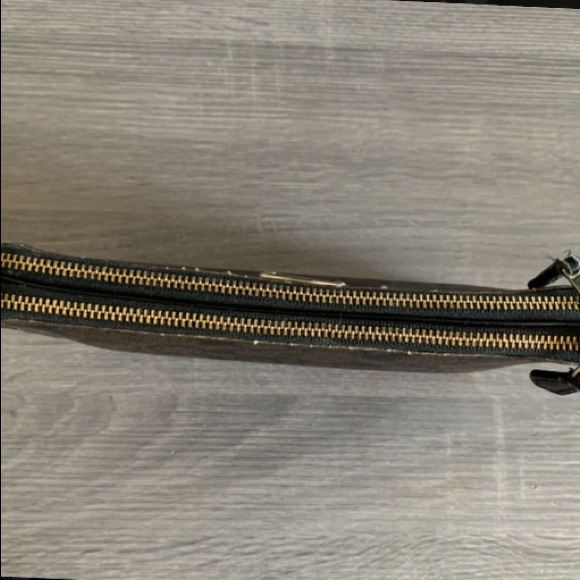 COACH Wallet - Picture 3 of 3